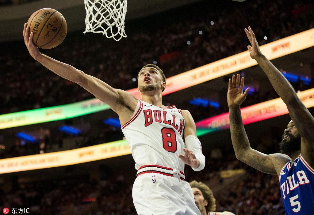 关于斯图加特训练开放日；冲刺阶段刷新队史纪录引欢呼；NBA常规赛在即；赛程密集仍需轮换的信息