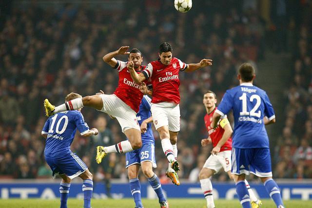 包含国际米兰内部会议纪要流出：窗口期状态回暖，德国杯使命明确，训练强度明显提升的词条