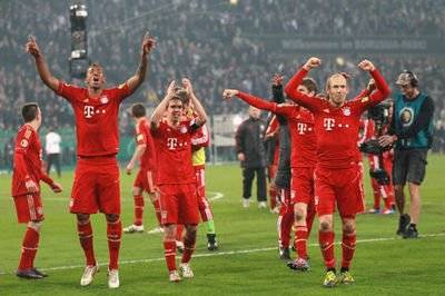 包含那不勒斯训练开放日，今晚主帅复盘引欢呼，德国杯在即，心理建设被强调的词条